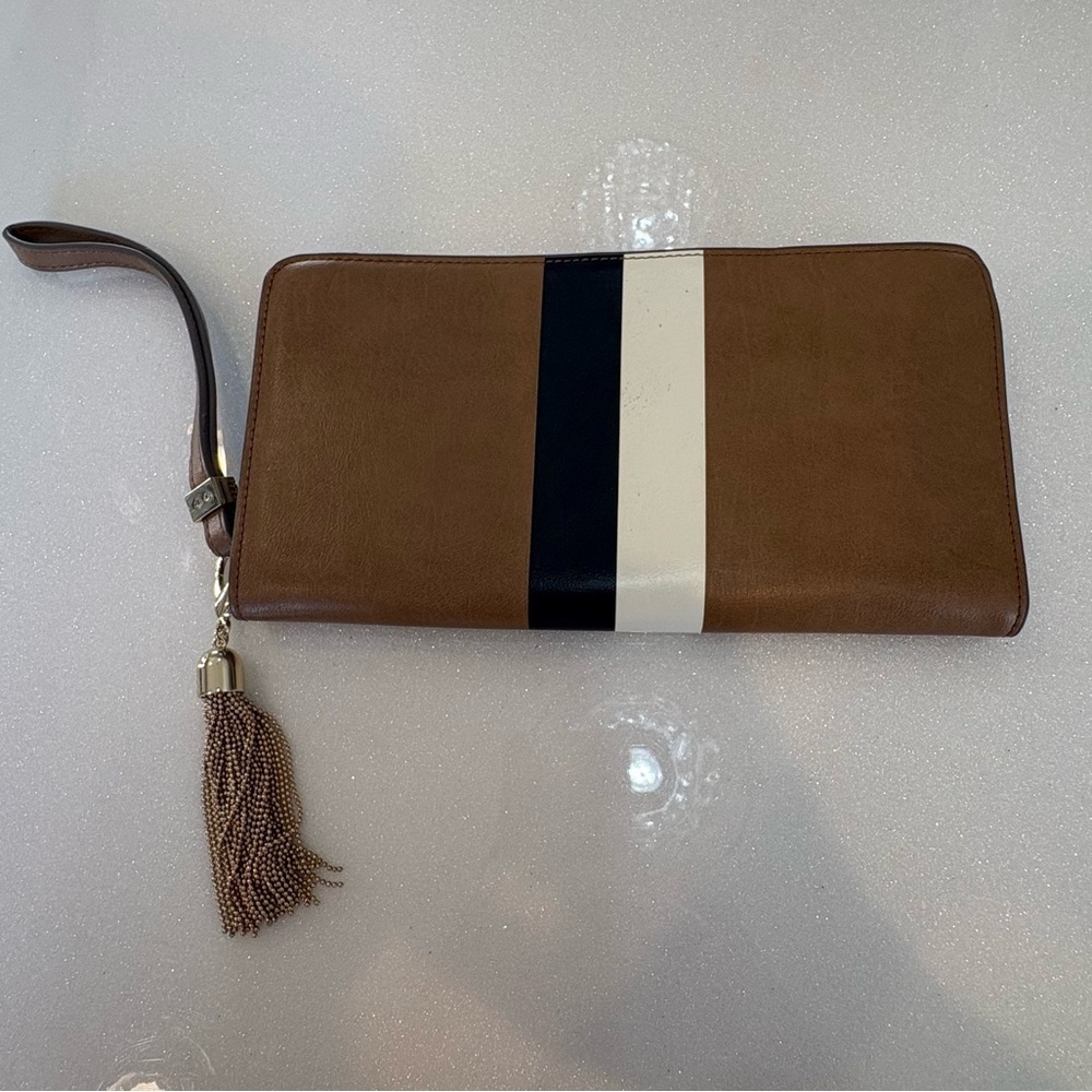 The Limited Tan and Gold Wallet Wristlet Clutch Gold Tassle Chain Beige striped